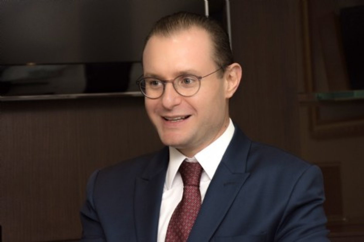 Defesa de Lula expede nota solicitando suspensão de transferência para São Paulo