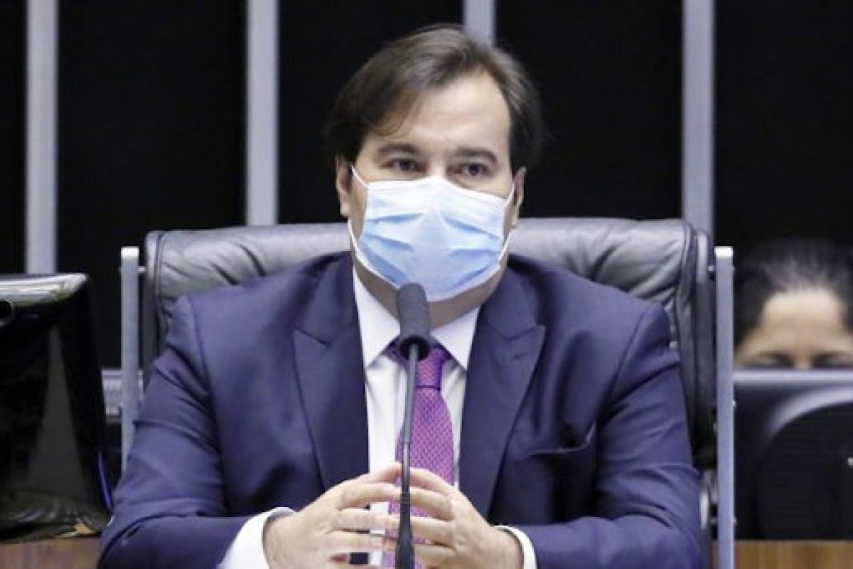 Maia diz que meta flexível para 2021 é "jabuticaba brasileira"