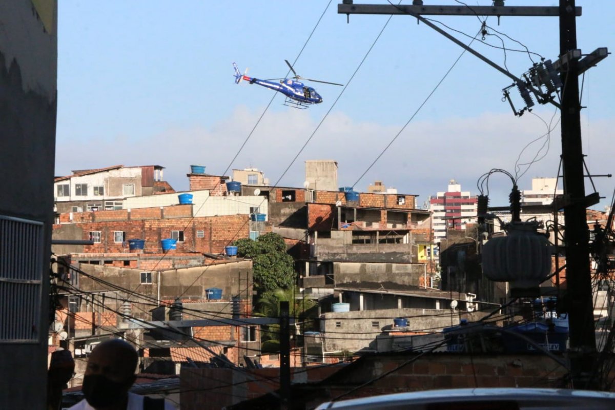 PM realiza bloqueio na Santa Cruz e evita fuga de foragido
