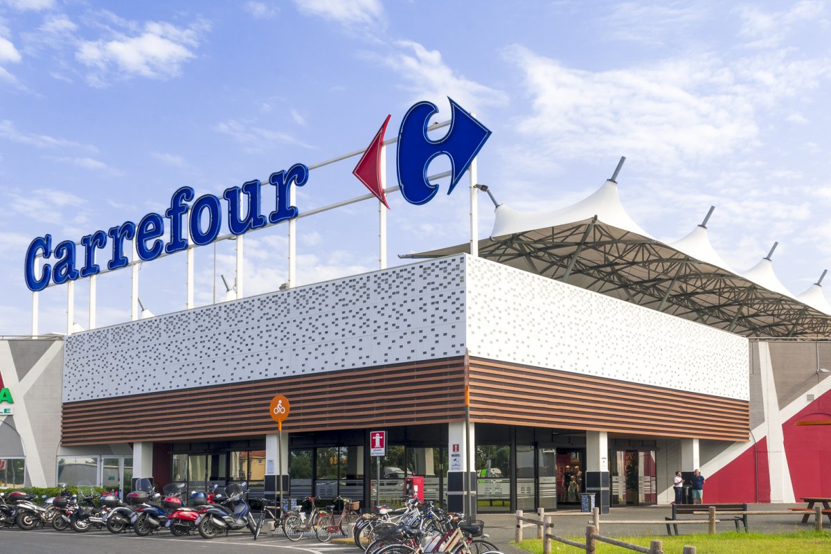 Grupo Carrefour anuncia fim da terceirização dos serviços de segurança