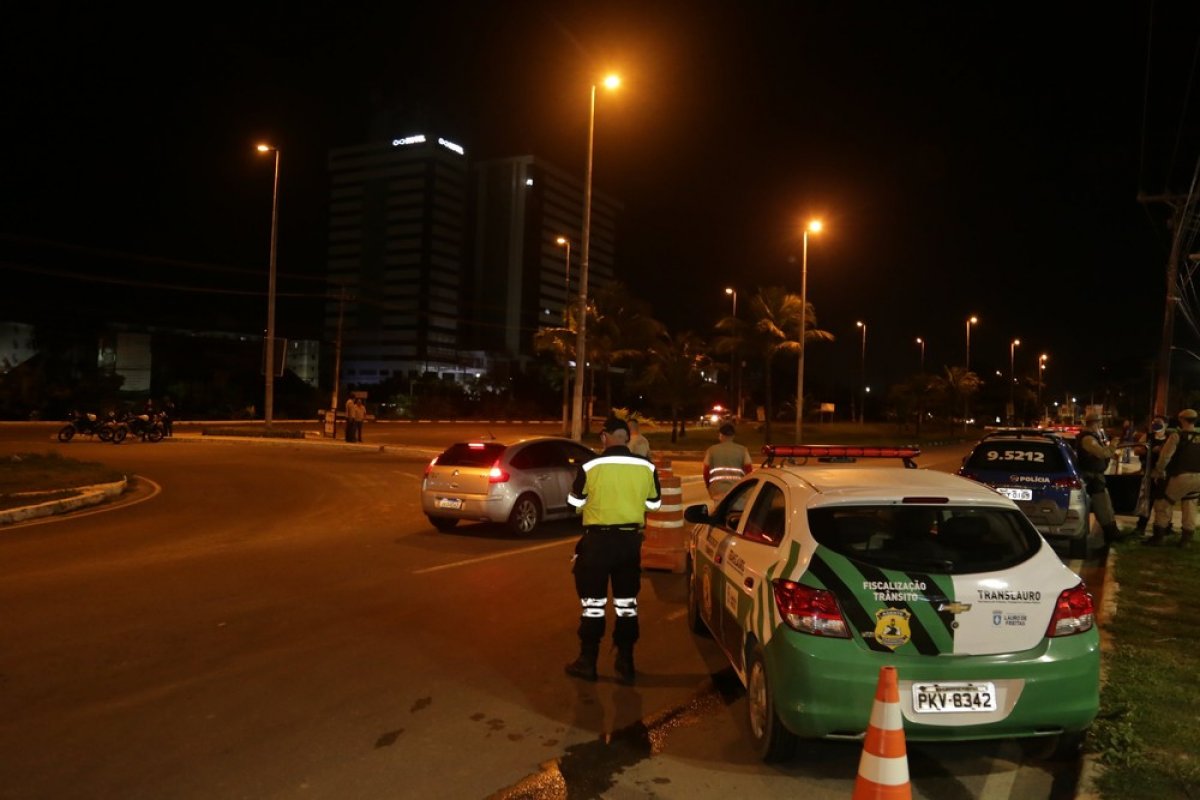 Novo decreto para conter a Covid-19 entra em vigor em Lauro de Freitas