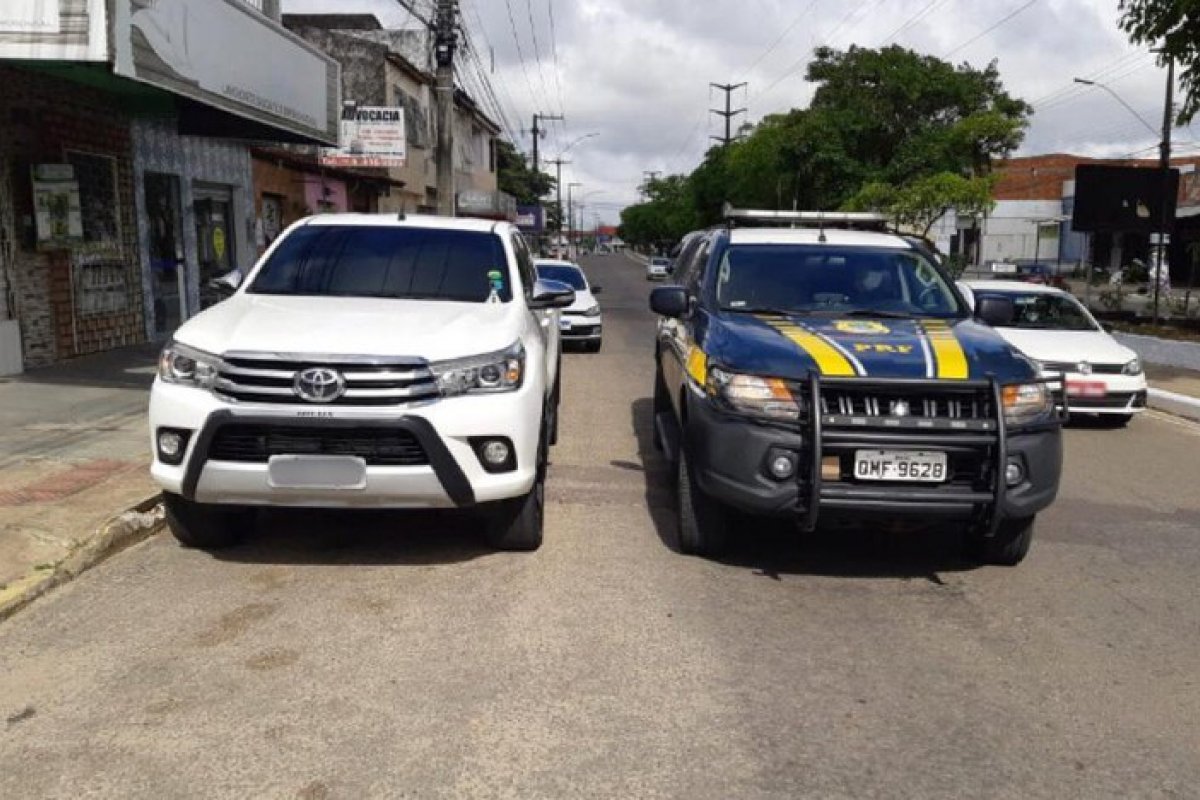 Em menos de 24 horas, homem é preso duas vezes pela PRF