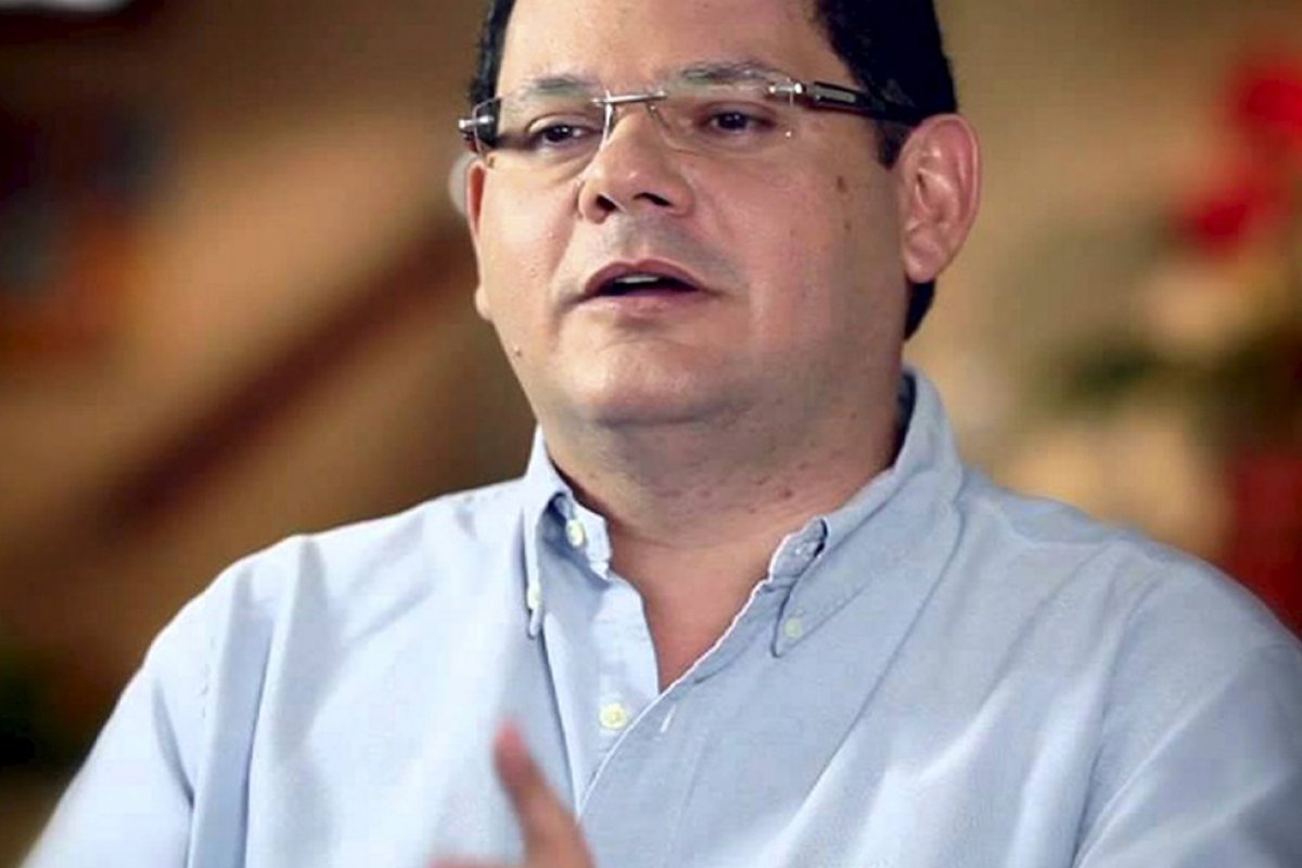 Ao menos 200 mil eleitores devem escolher o prefeito de Macapá neste domingo (06)