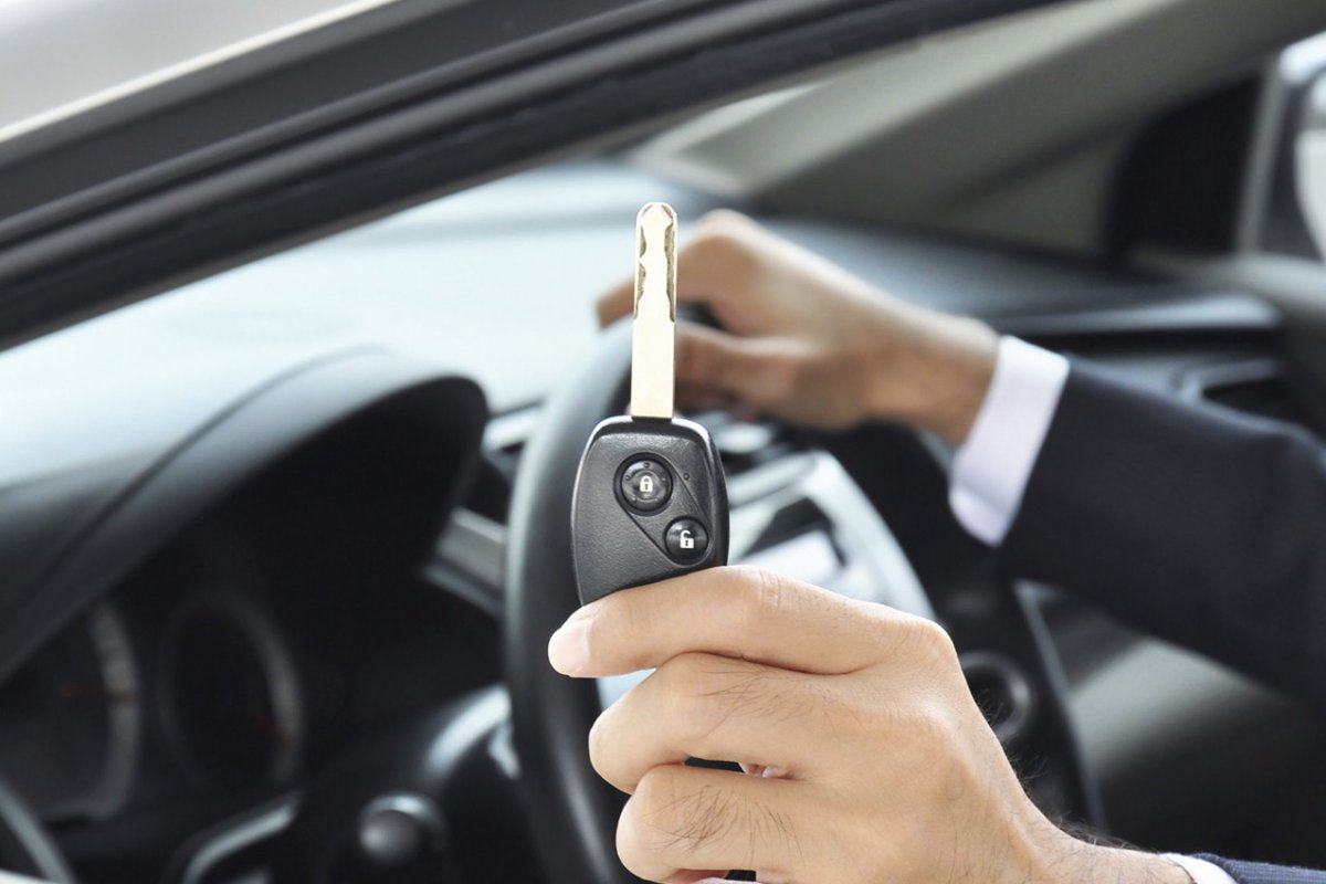 Falta de carros eleva preço do aluguel em locadoras para mais de 20%