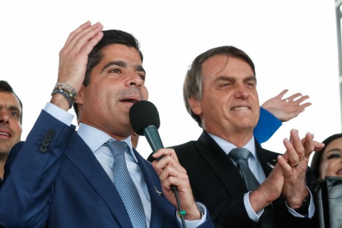 Voltou atrás? ACM Neto impõe condições para apoiar Bolsonaro em 2022
