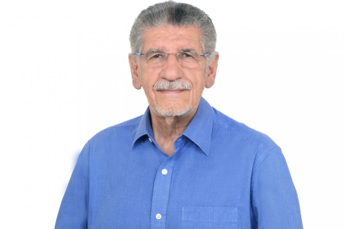Herzem Gusmão, prefeito de Vitória da Conquista, testa positivo para a Covid-19