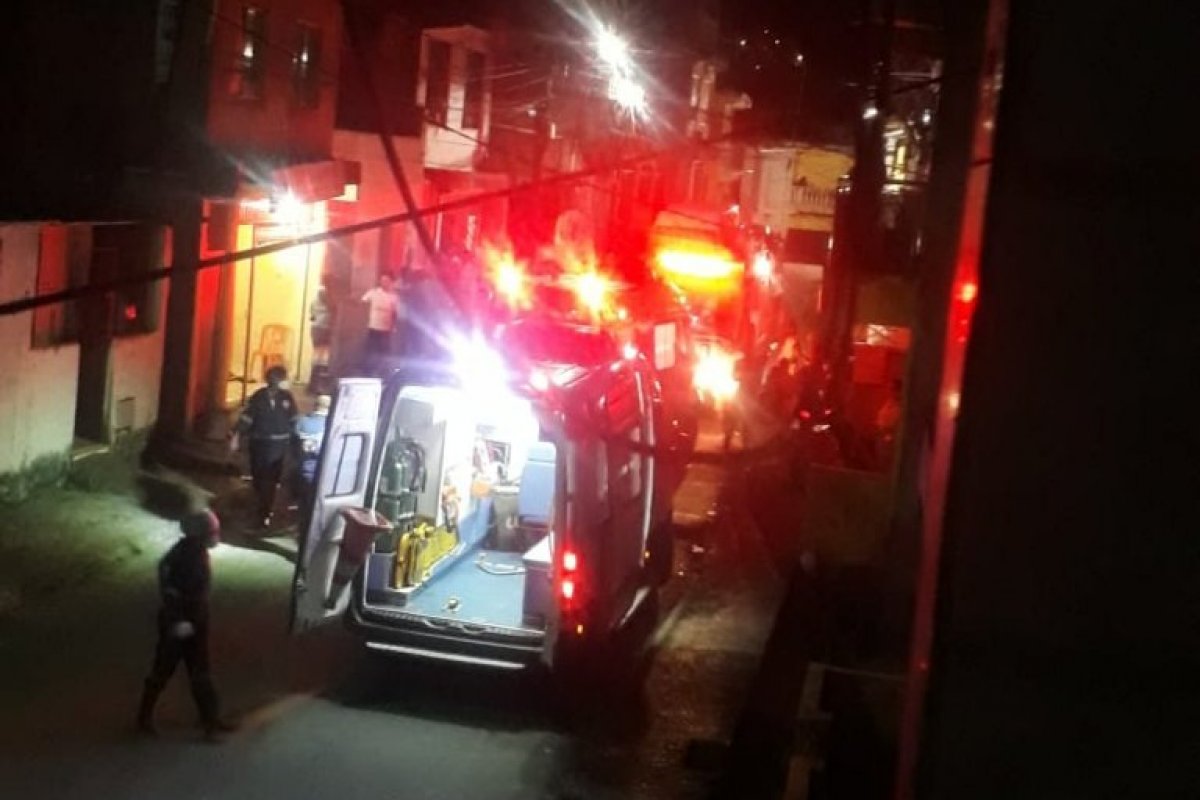 Onze pessoas são baleadas em bar na Região Metropolitana de Salvador