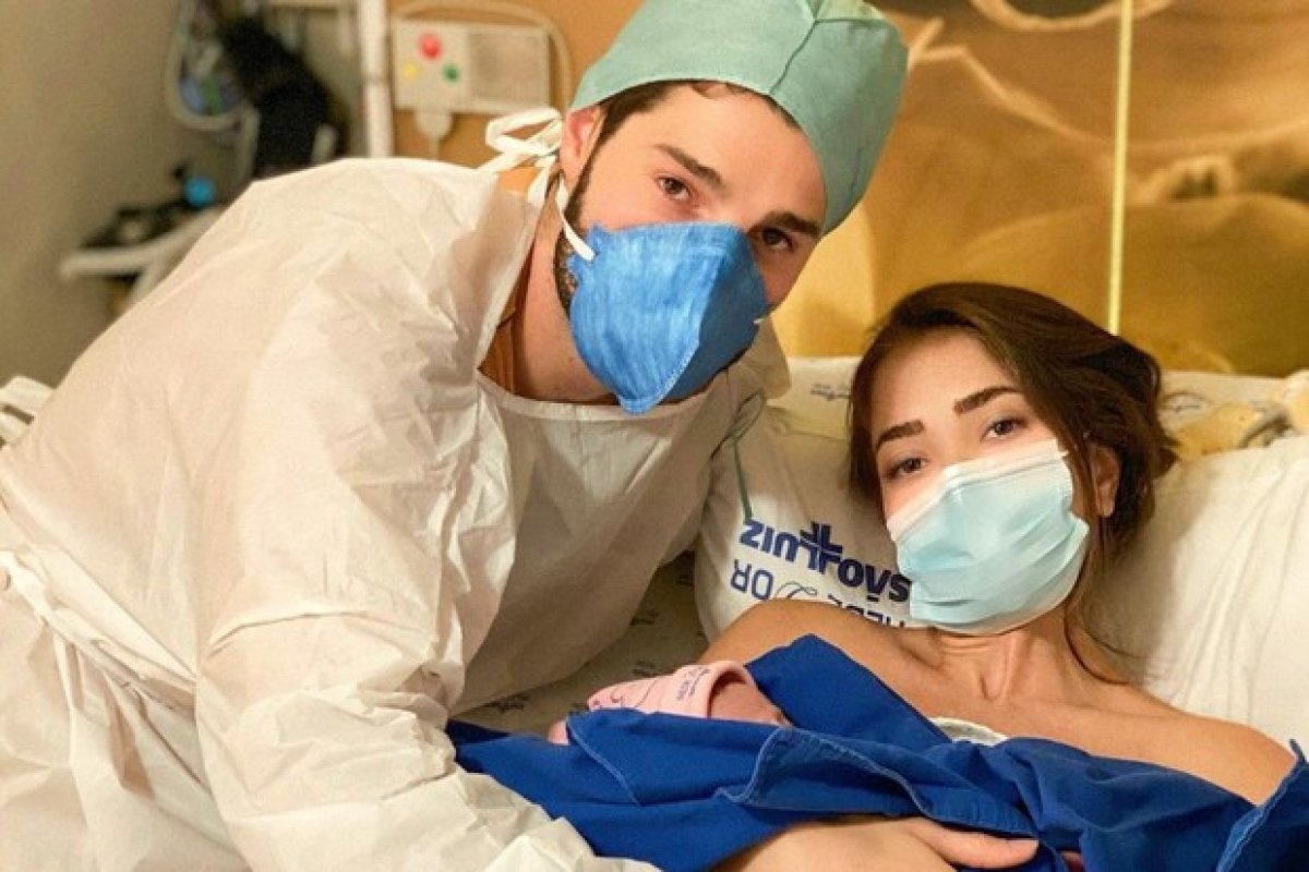 Covid-19 x parto prematuro: O caso de Romana Novaes trouxe um alerta