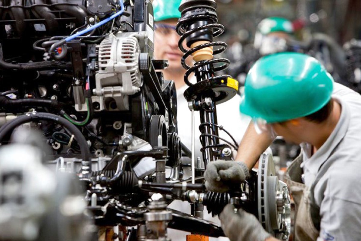 Produção industrial registra alta em oito estados durante o mês de outubro, diz IBGE