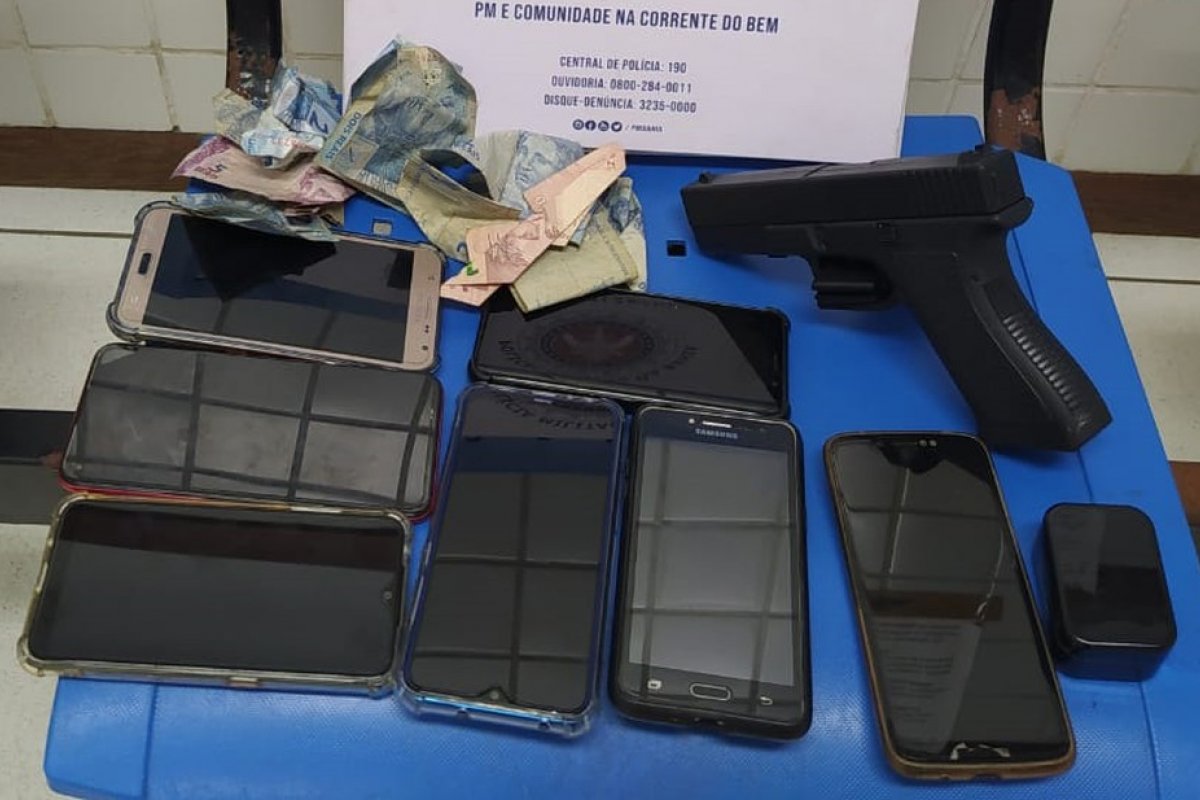 Polícia prende homem acusado de assaltar pessoas no Rio Vermelho