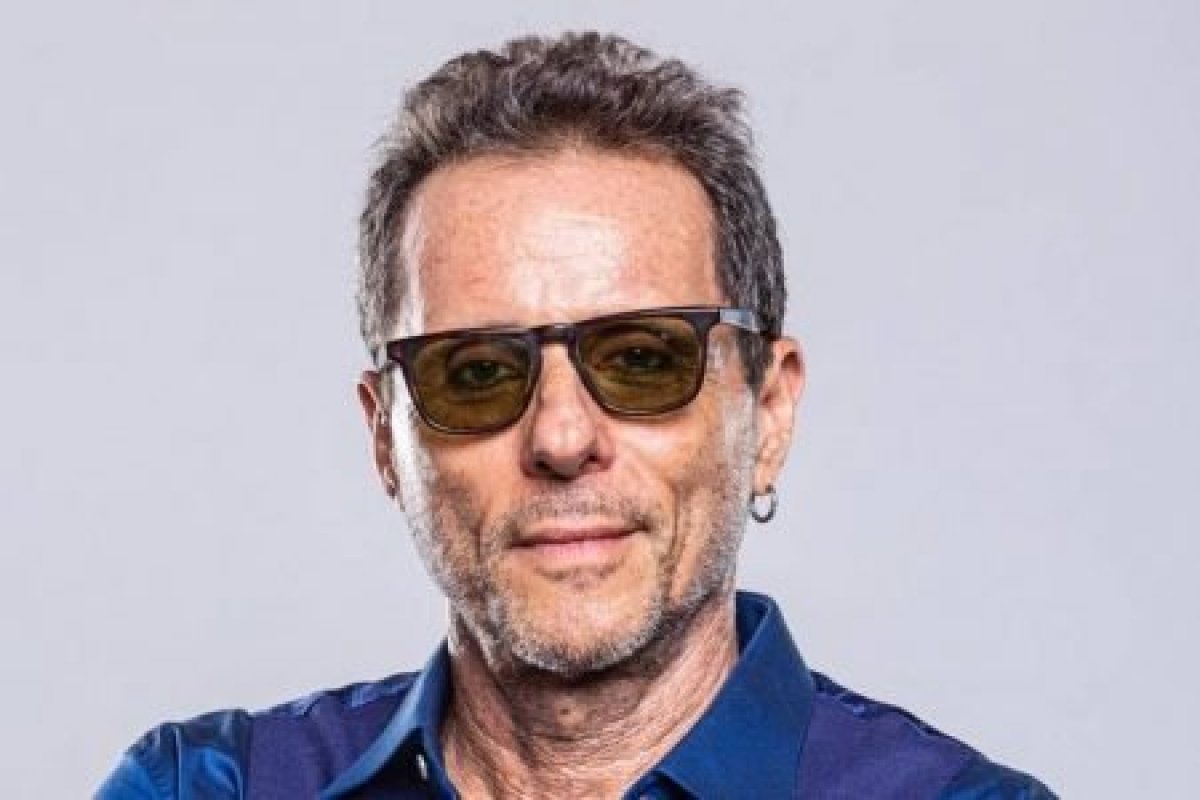 Aos 60 anos, Tony Bellotto, dos Titãs, é diagnosticado com Covid-19