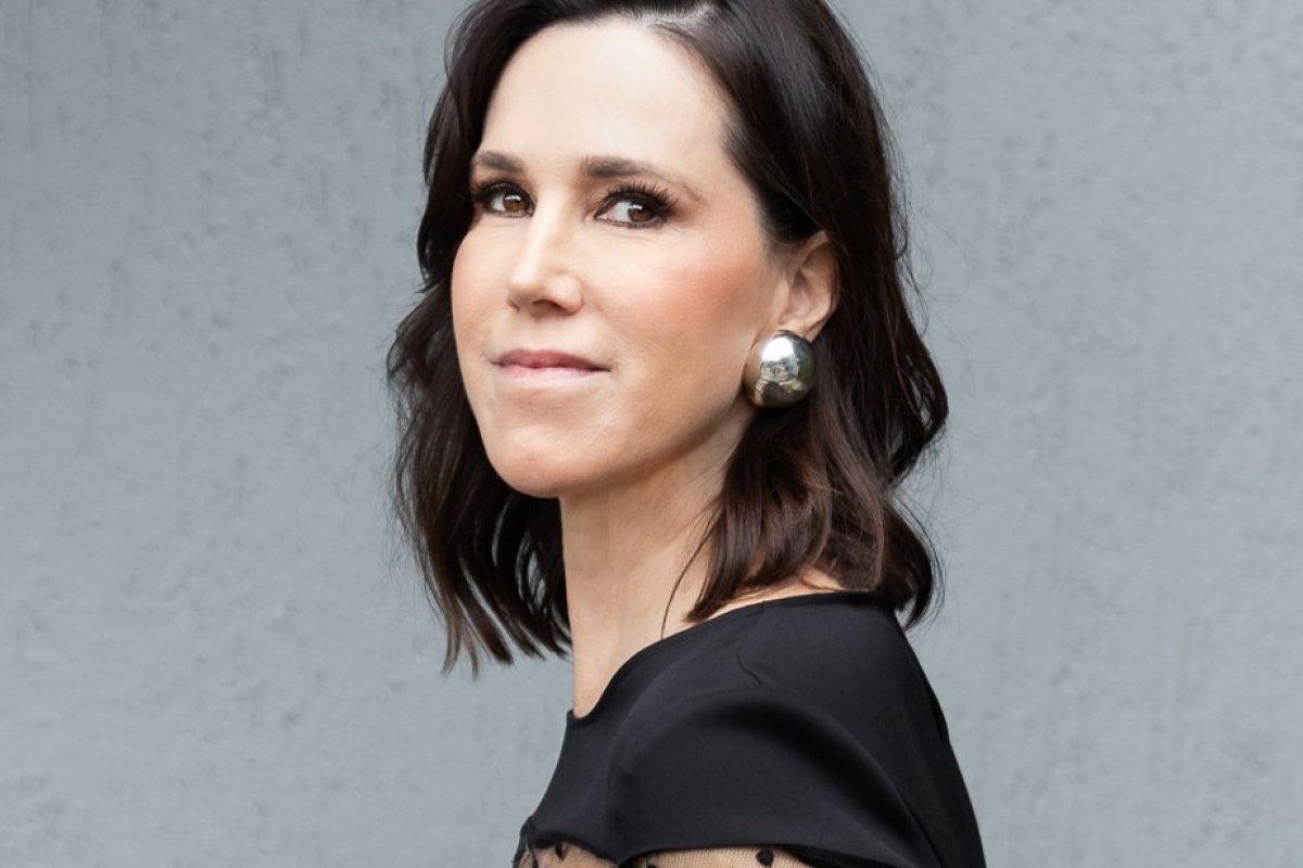 Etiqueta dos novos tempos: O que mudou nas regras de convívio social?