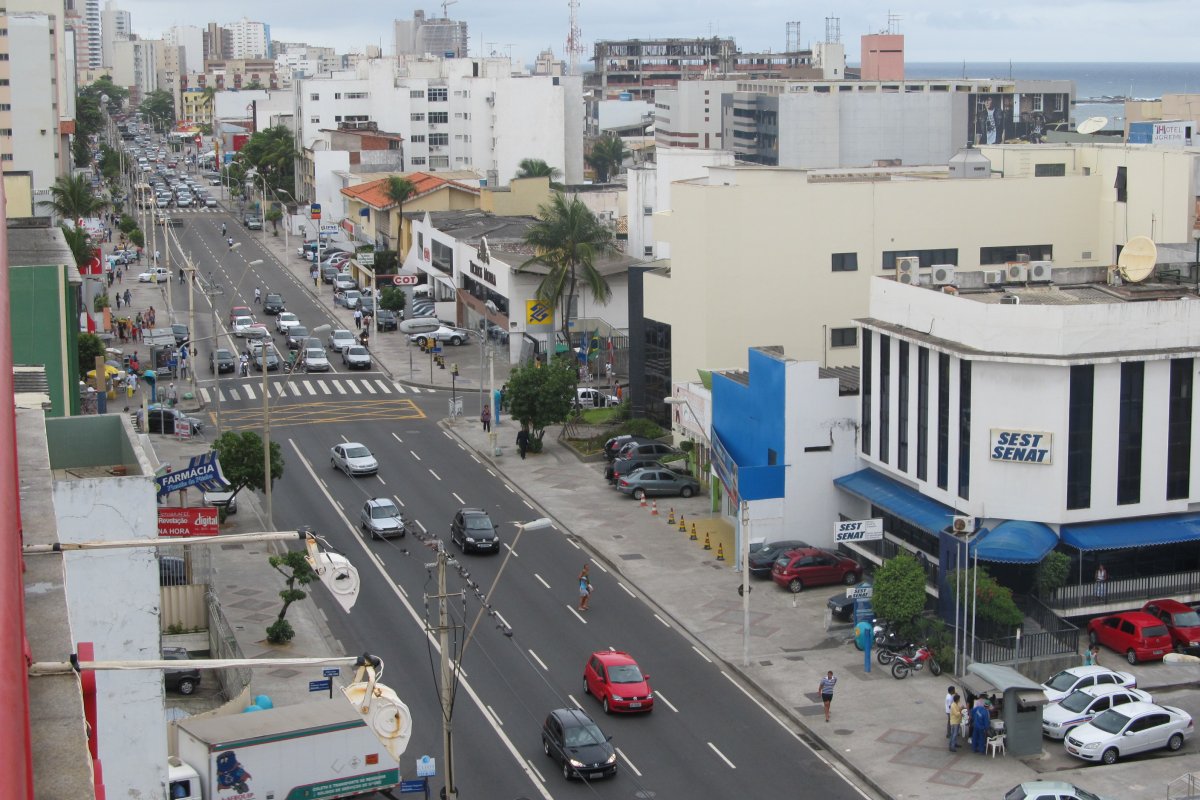 Homem fica ferido após ser atropelado na Pituba