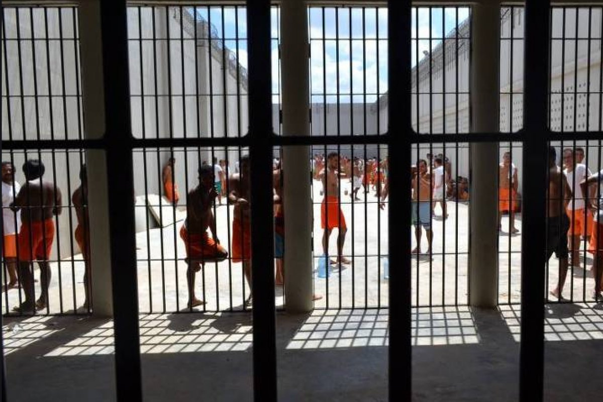 Presídio de Paulo Afonso passará por reformas para coibir telefonia móvel