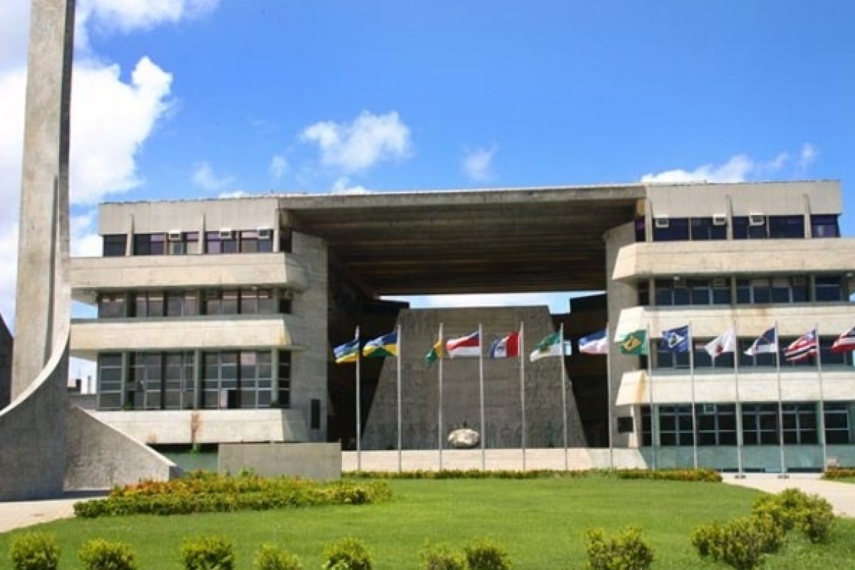 Lei que reorganiza trabalho de Promotorias de Justiça no interior da Bahia é aprovada