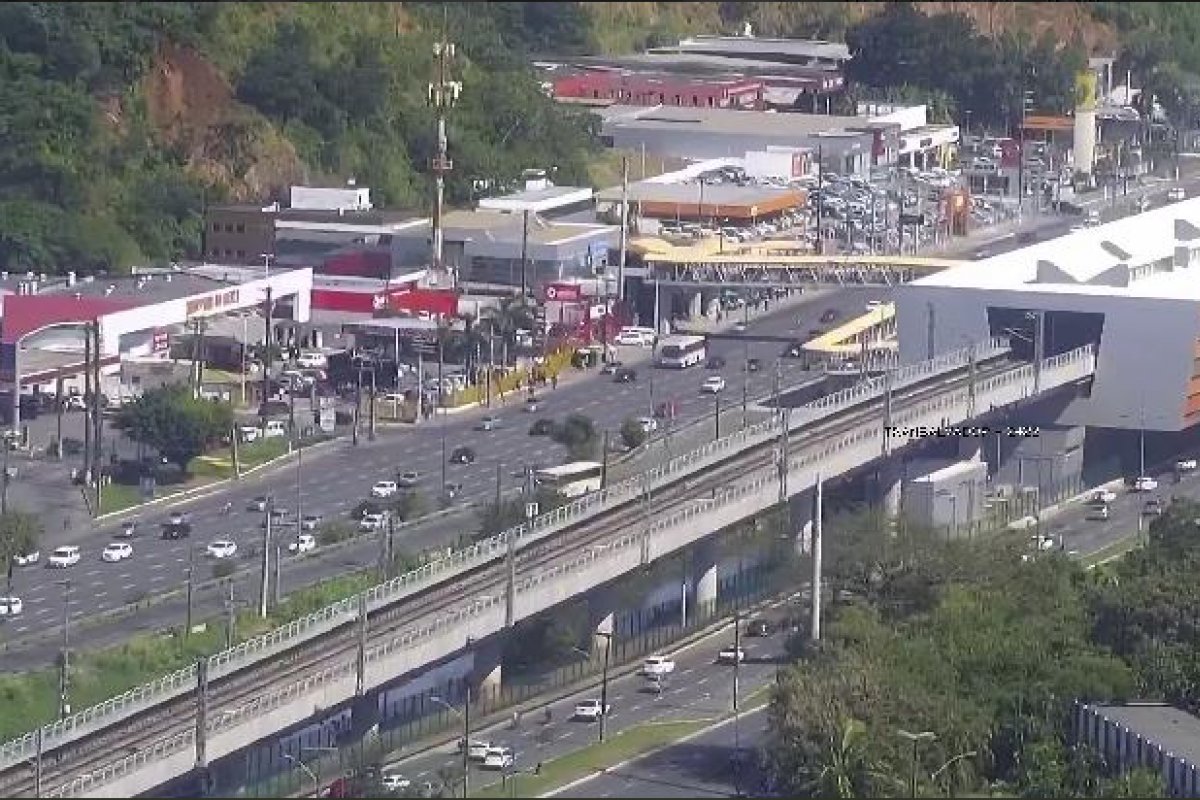 Boletim de trânsito: saiba quais vias registram fluxo intenso nesta quinta-feira (8)