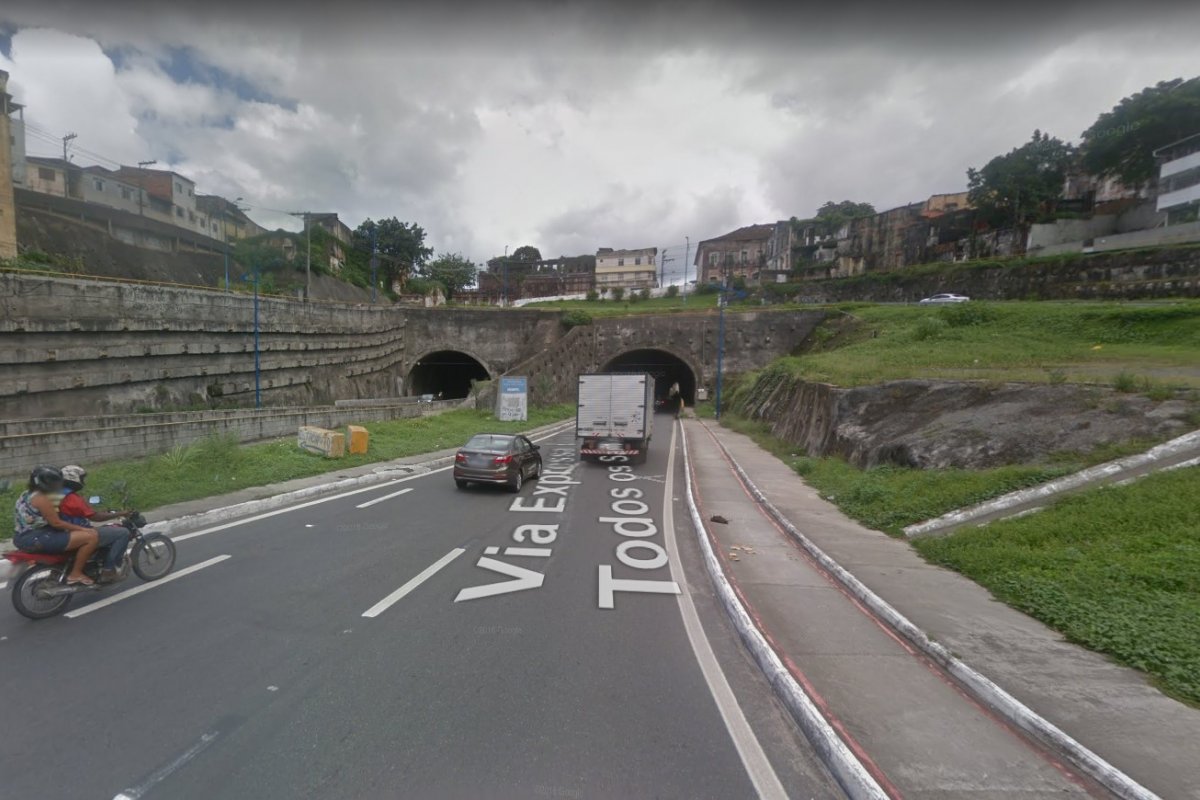 Transalvador realiza levantamento de veículos com acesso ao Porto de Salvador