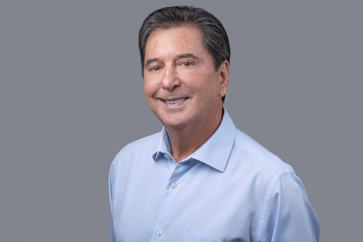 Prefeito eleito de Goiânia realiza cirurgia para controlar sangramento pulmonar