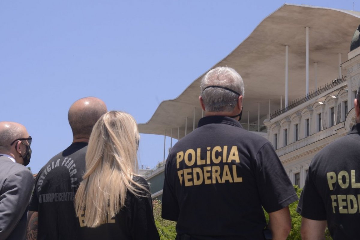 Polícia Federal abre 1500 vagas para concurso público