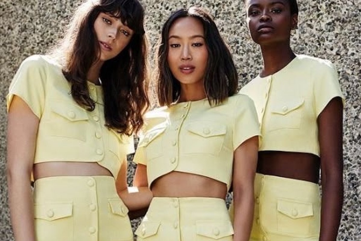 Como usar amarelo, a cor do verão