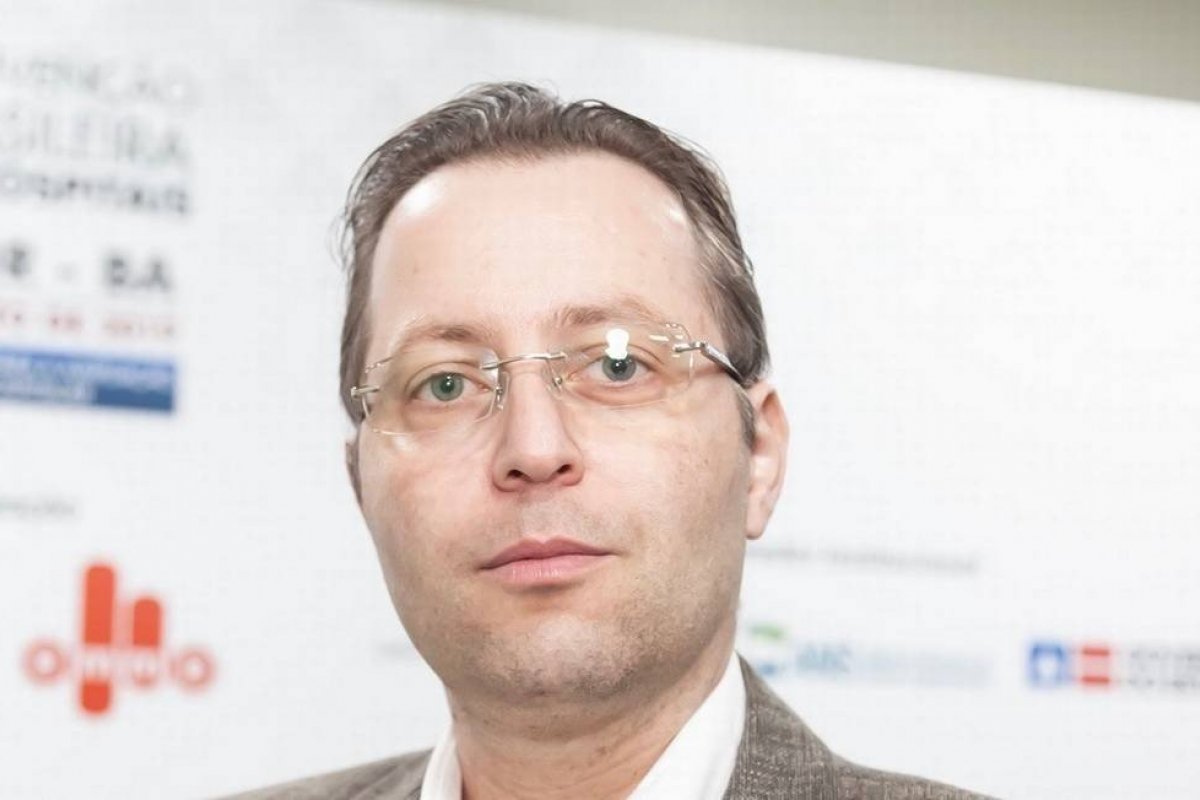 Bolsonarista é favorito para assumir coordenação de Saúde Mental do Ministério da Saúde