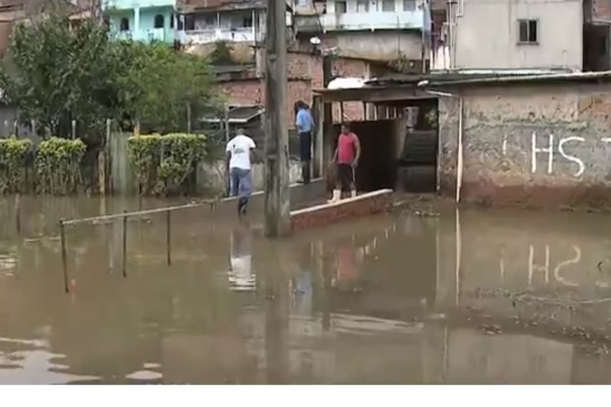 MP aciona órgãos para solucionar constantes alagamentos no bairro de Valéria