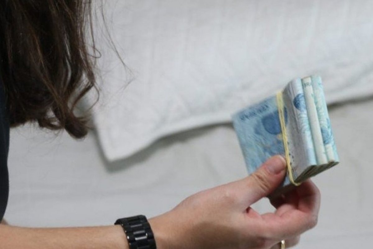 Homem é preso com R$ 13 mil e drogas na Chapada Diamantina