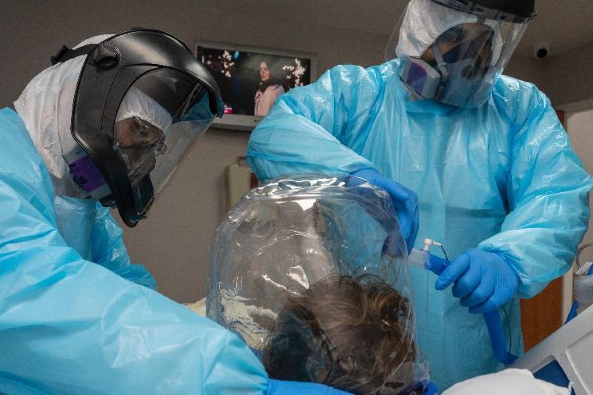 Mais de 16 milhões de casos da covid-19 são registrados nos EUA