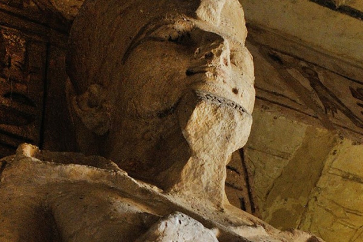 Cientistas usam raio-x para analisar múmia de quase 2 mil anos