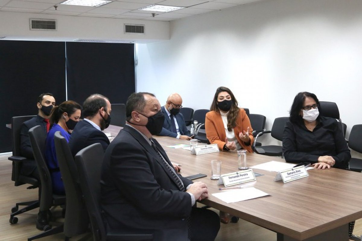 Governo lança painel interativo que mostra denúncias do Disque 100 e Ligue 180