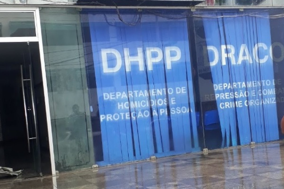 Suspeito de matar um homem com uma facada na Djalma Dutra alega ter cometido o crime por vingança