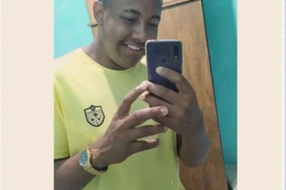 Motociclista atingido por carro no bairro de Patamares morre no HGE