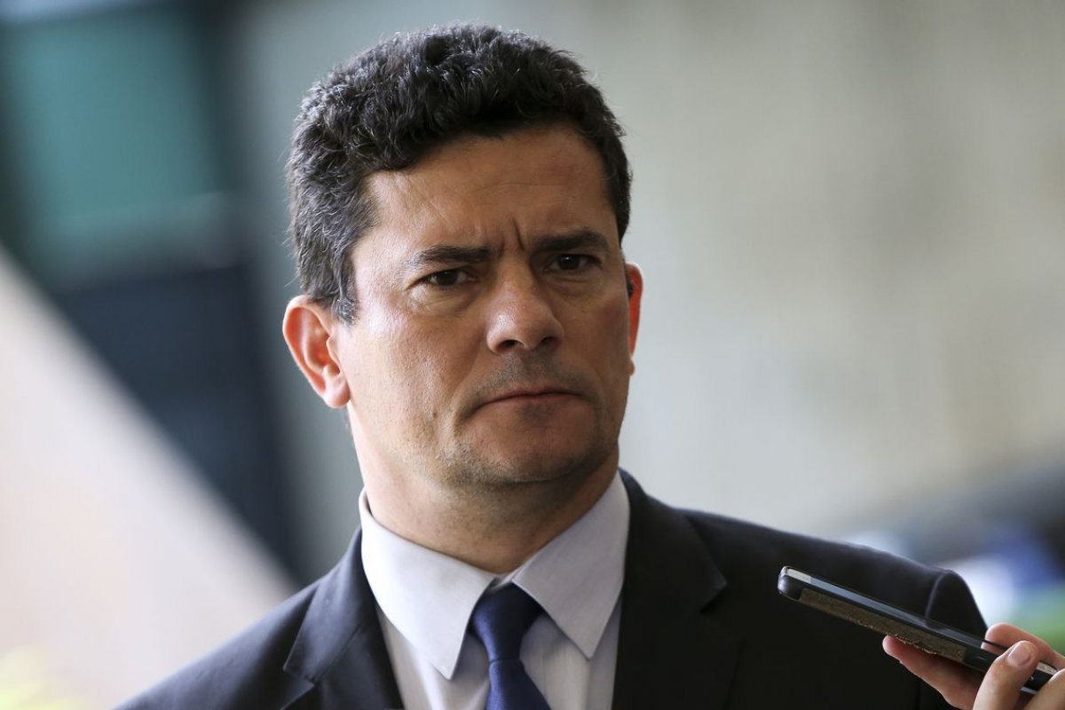Sérgio Moro pede à PRG investigar o presidente da OAB