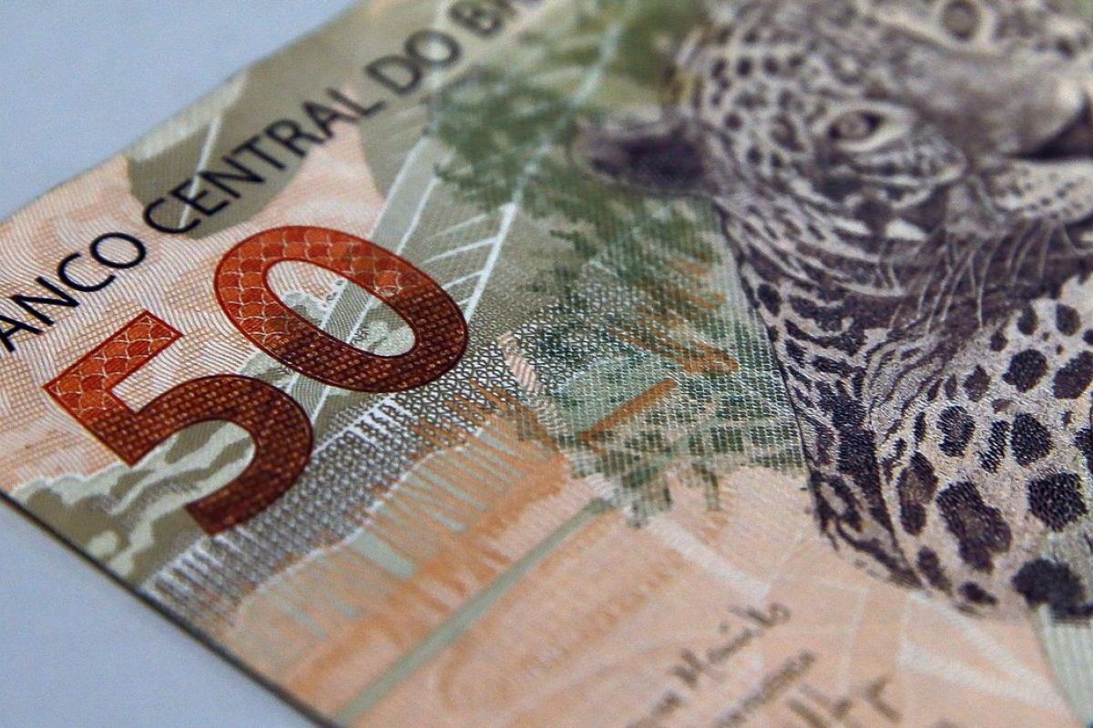 Pesquisa revela que dois em cada três brasileiros acreditam que a recuperação da economia vai levar mais de um ano