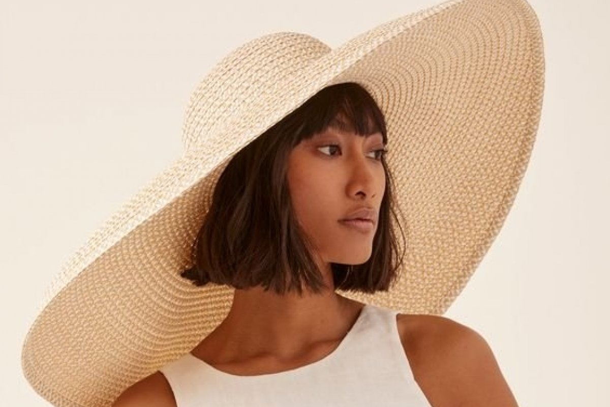 Chic no verão: Aposte no maxi chapéu