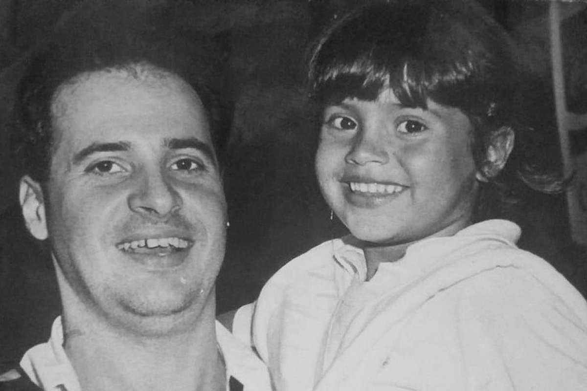 Filhos de Paulinho, do Roupa Nova, fazem homenagem ao pai nas redes sociais