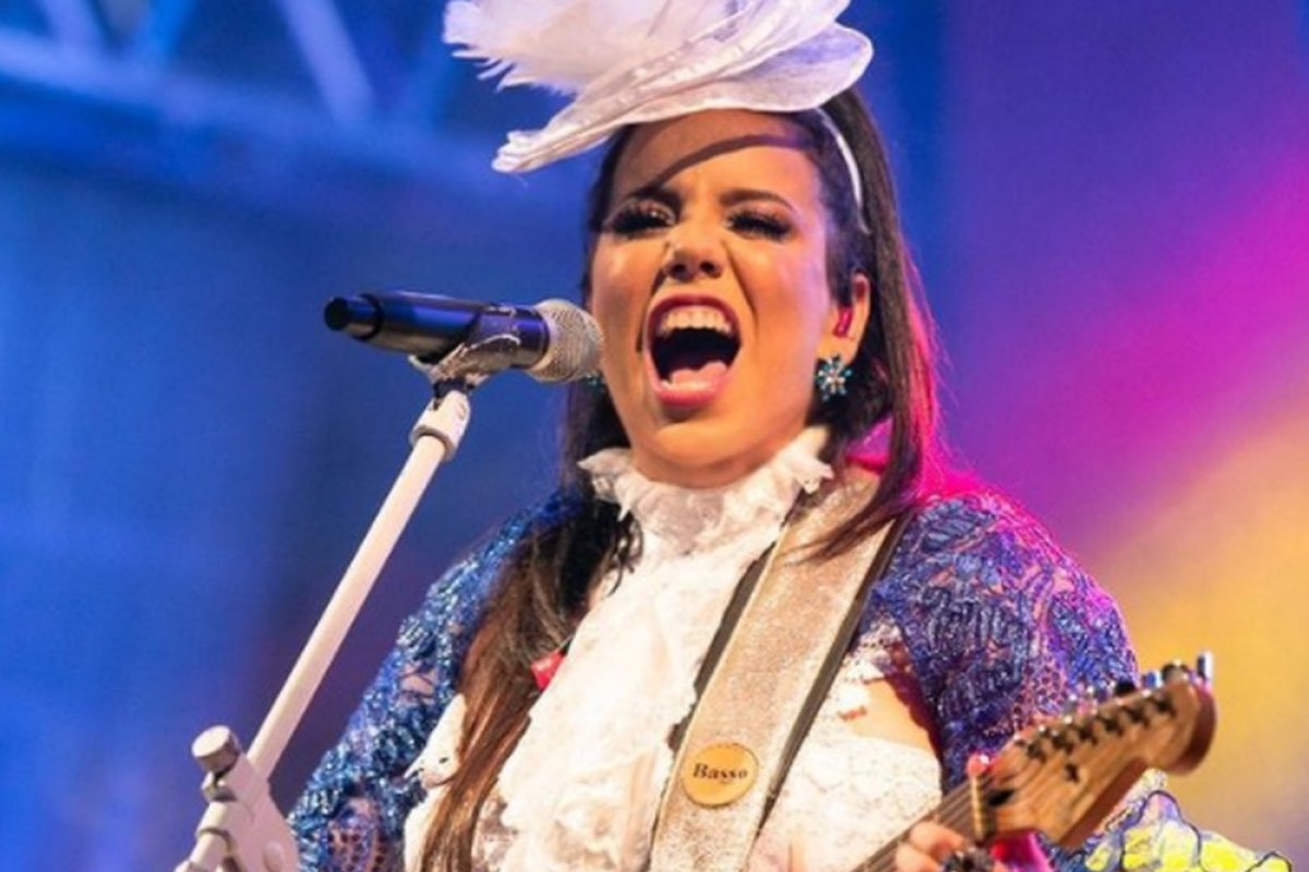 Vídeo: Cantora baiana alvo na Operação Faroeste diz que família é inocente