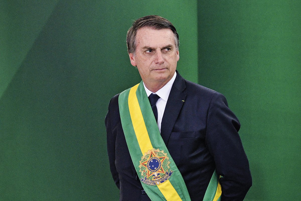 Jair Bolsonaro cumprimenta oficialmente o presidente eleito dos Estados Unidos, Joe Biden