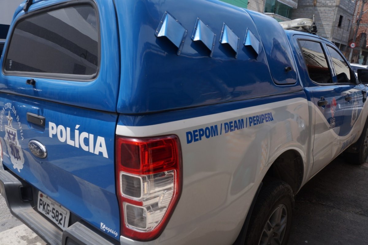 Traficante é preso durante operação no bairro de Massaranduba, em Salvador