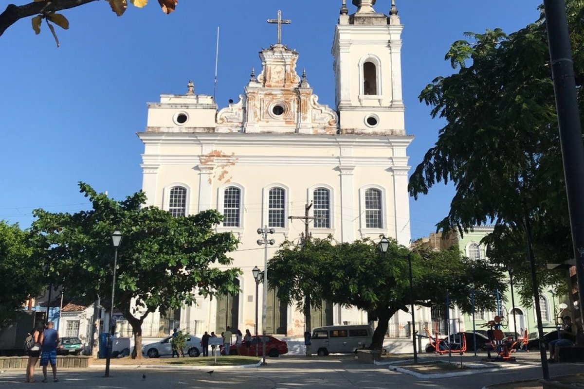 Fiéis e párocos pedem doações para reformar igreja onde Santa Dulce dos Pobres fez primeira comunhão
