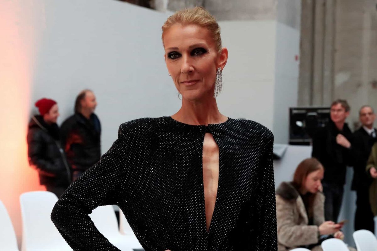 Cantora revela ter depósito só para guardar seus mais de 10 mil pares de sapatos