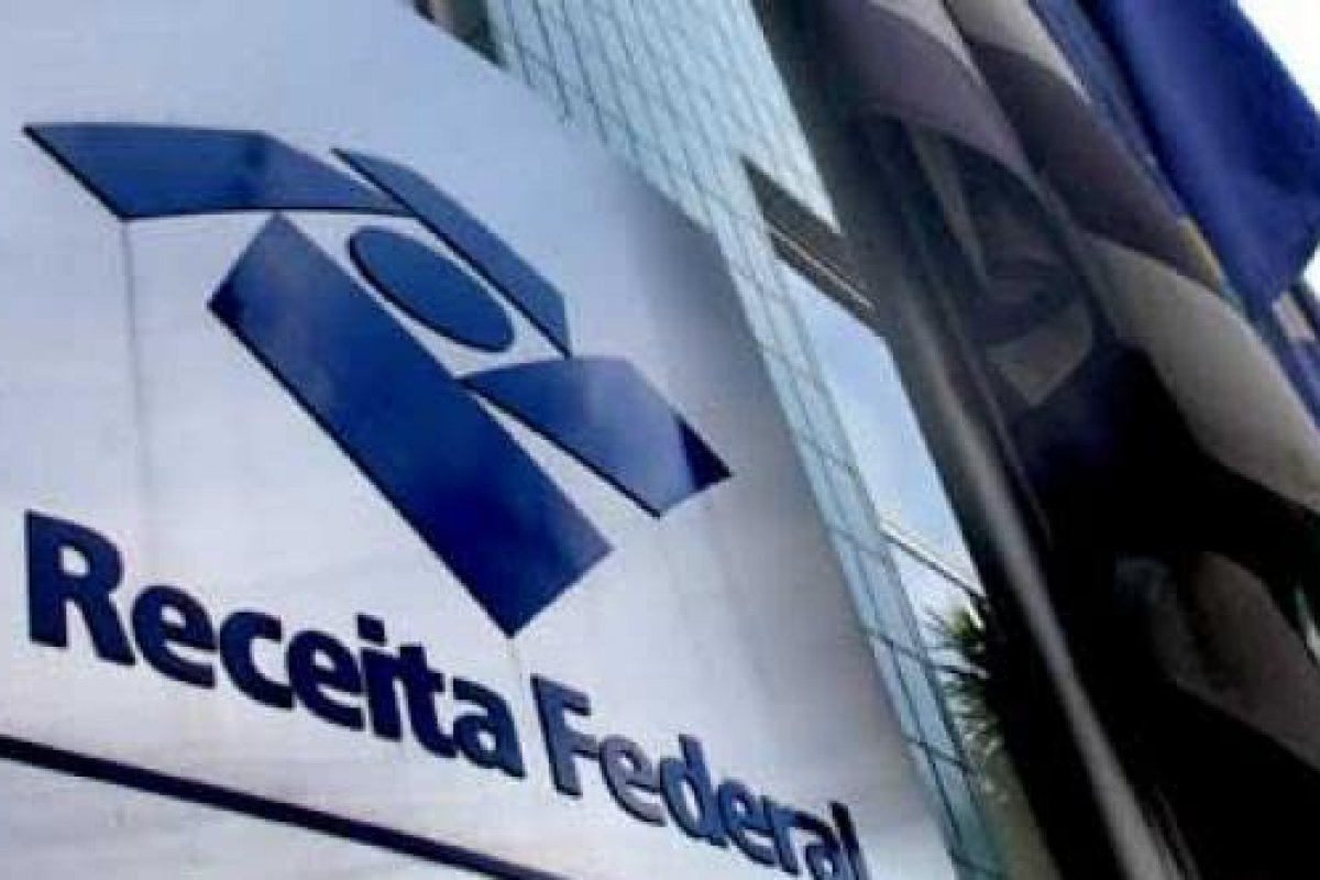 Leilão da Receita Federal terá Xbox One e dois PS4