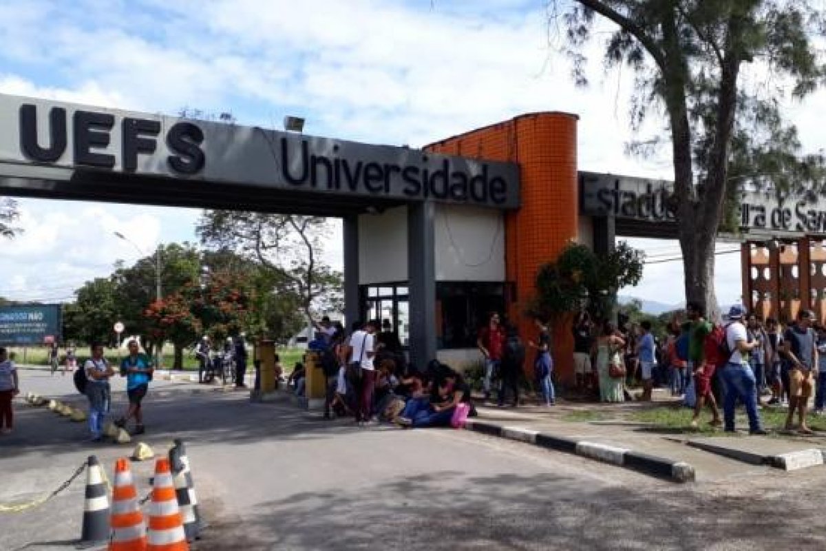 Auxílio moradia para estudantes de universidades da Bahia é pago nesta quinta (17)