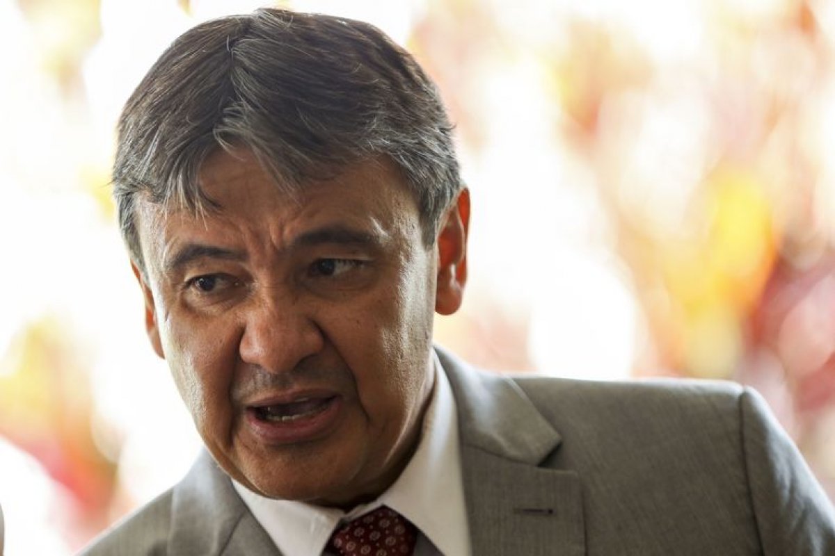 Vídeo: "A vacinação no país começa até o dia 21 de janeiro", afirma governador do Piauí, Wellington Dias