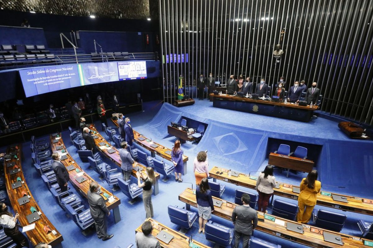 Câmara deve votar texto final do regulamento do Fundeb nesta quinta-feira (17)