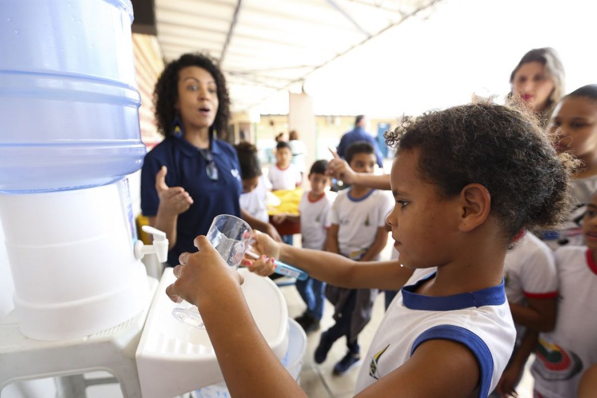 Câmara rejeita reinclusão de recursos do Fundeb para o setor privado