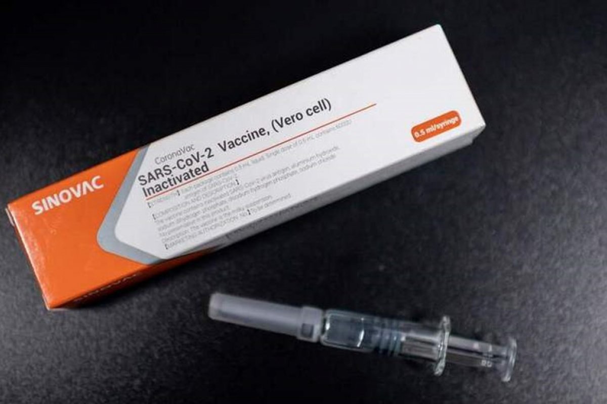 Mais 2 milhões de doses da CoronaVac chegam a São Paulo nesta sexta-feira (18)