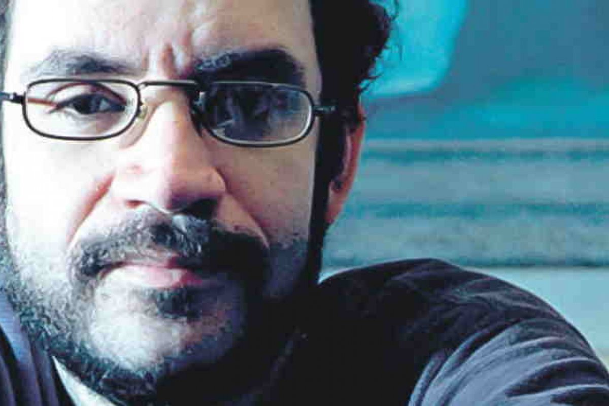 Material do Legião Urbana estão guardadas "dentro dos melhores padrões internacionais", diz filho de Renato Russo