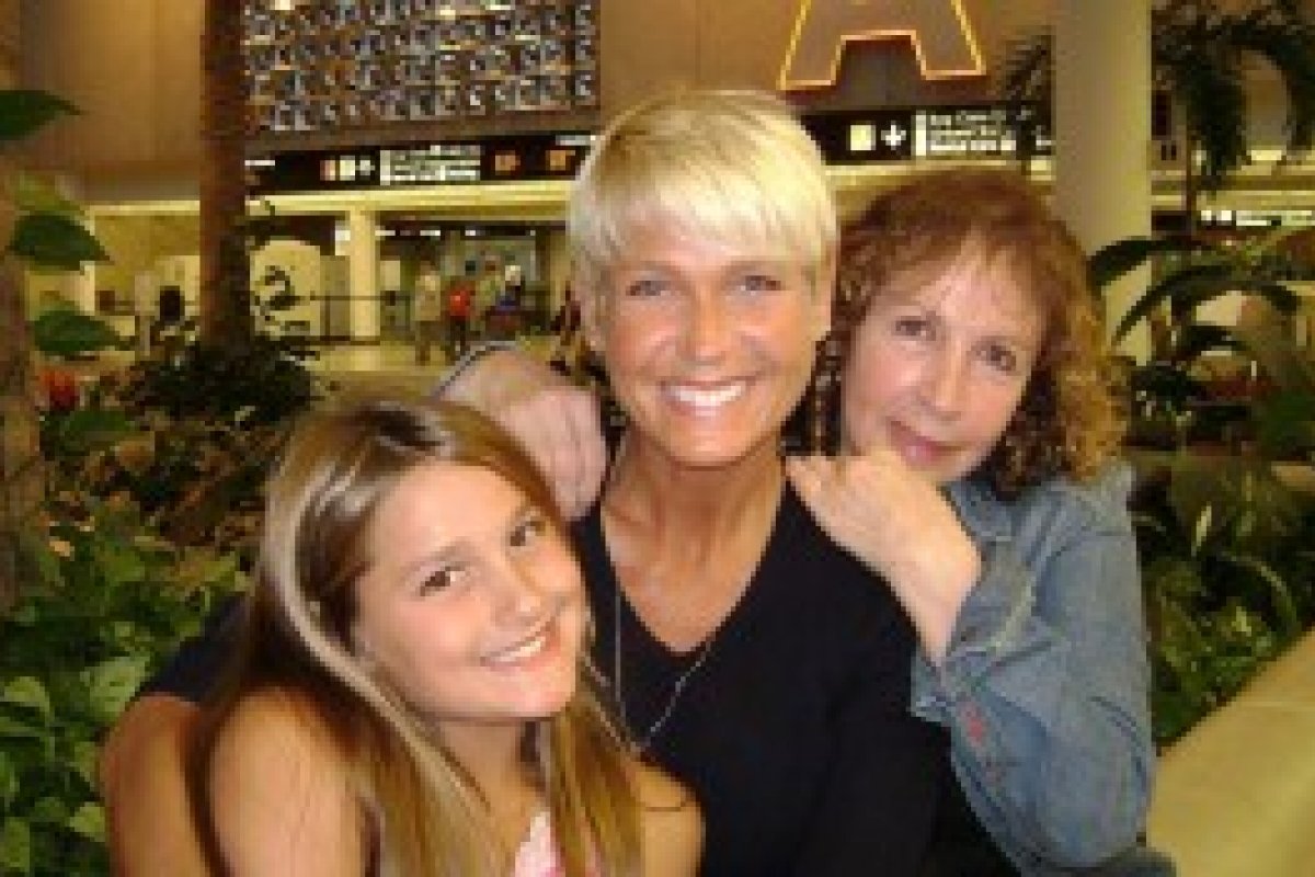 Xuxa lançará novo livro infantil sobre o amor de Sasha pela avó, Dona Alda