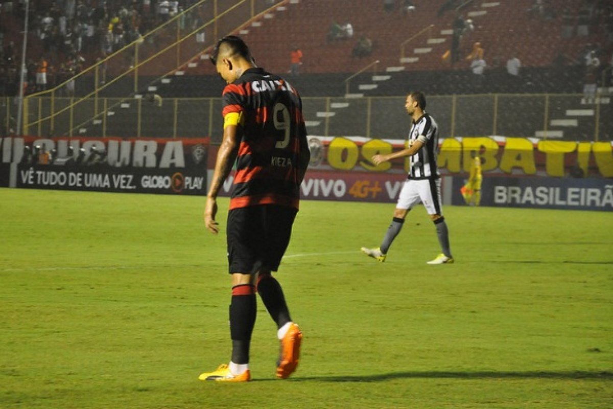 Em brasileiro de pontos corridos, Vitória não vence três partidas seguidas em casa desde 2018